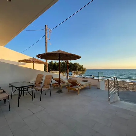 Ocean Blue I, Seaside Apartment